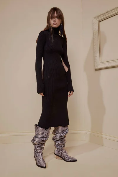 Look 11